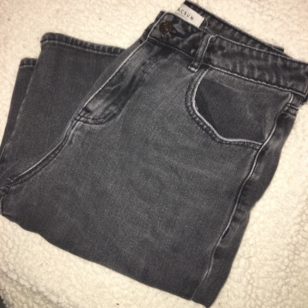 Mom jeans